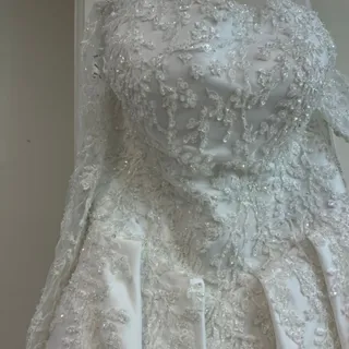 لباس عروسم