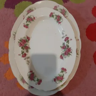 دیس چینی گل سرخی