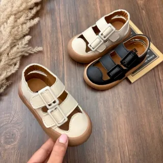 صندل بچگانه