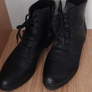 نیم بوت
