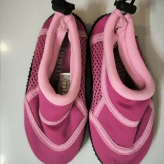 کفش اسپرت بچه‌گانه