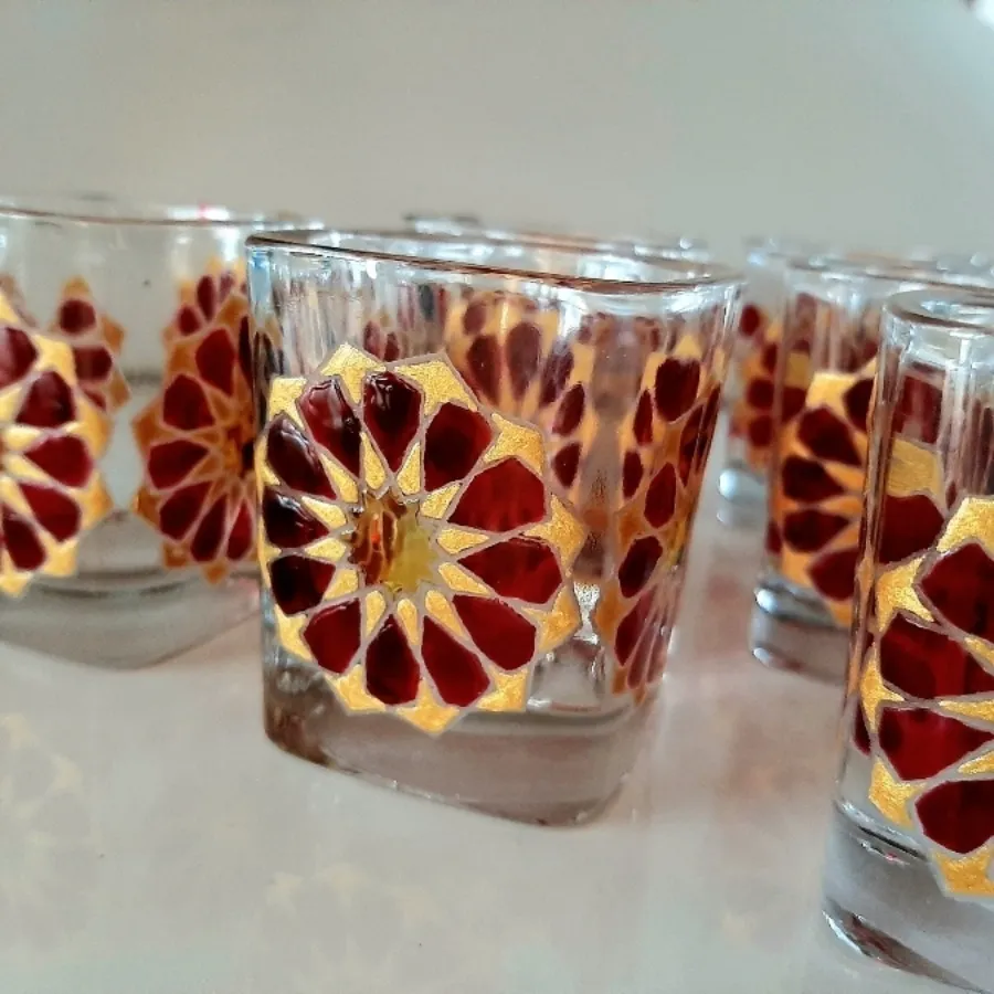 شات قهوه خوری با طرح سنتی