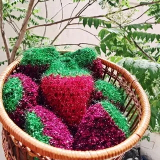 چارم بگ / اسکاچ توت فرنگی