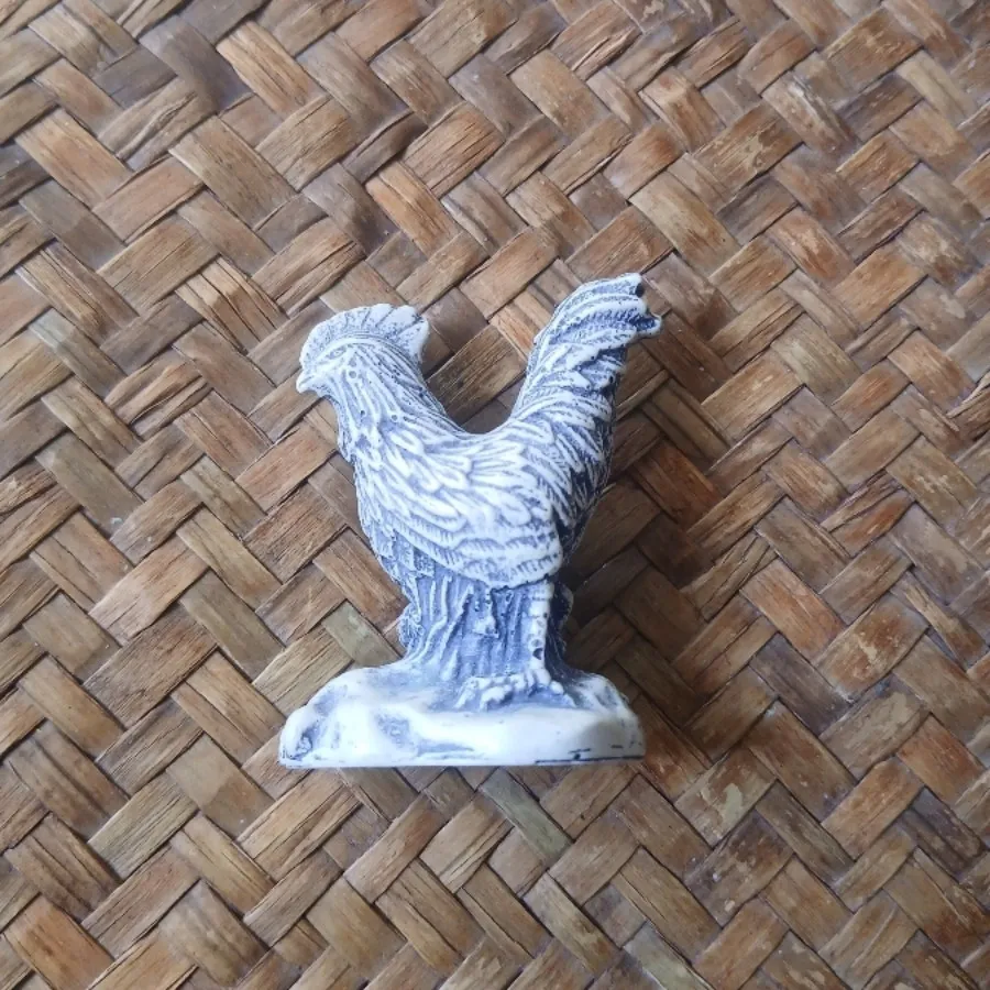 مجسمه خروس