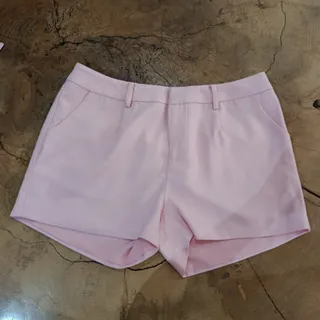 شلوارک صورتی کمرنگ ?