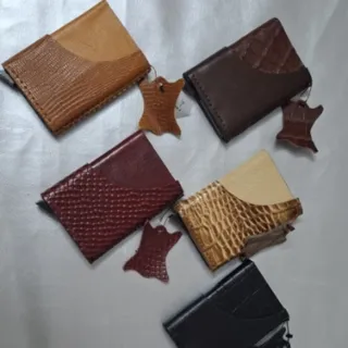 جاکارتی آسانسوری