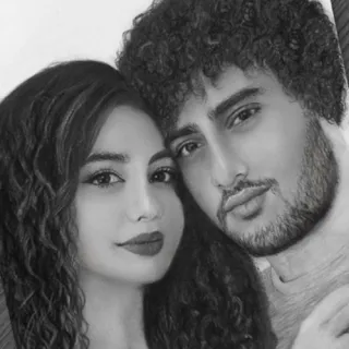 نقاشی چهره در کتاب دلخواه