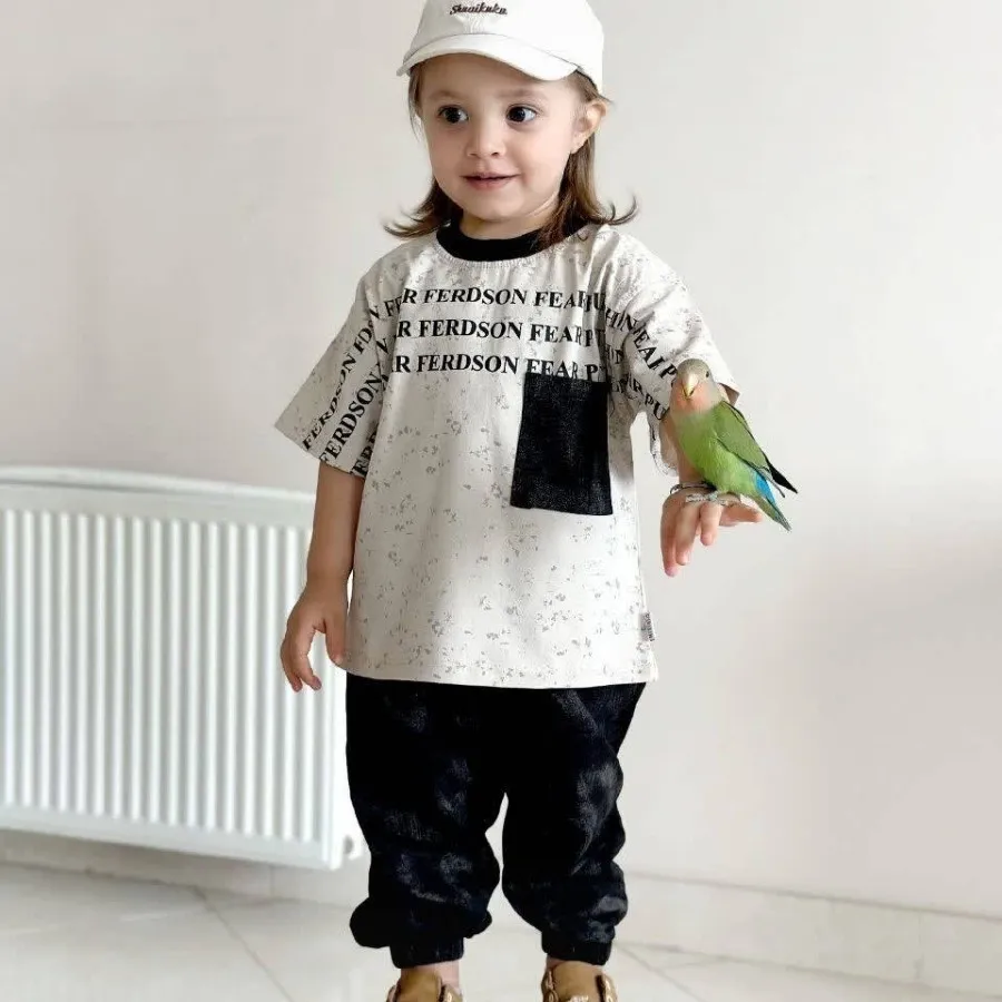 تیشرت و شلوار بچگانه