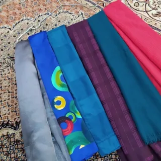 شال . روسری