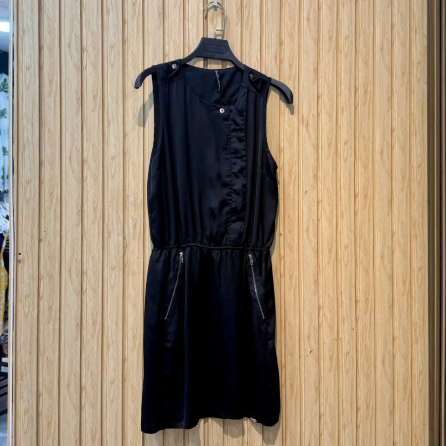 سارافون برند pull n bear
