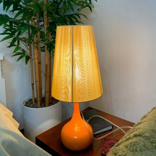 آباژور رومیزی