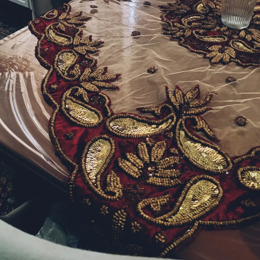 رومیزی ملیله دوزی کار دست