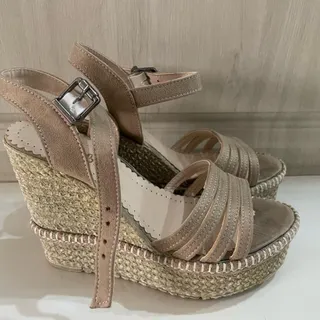 صندل لژ دار 38 ترک