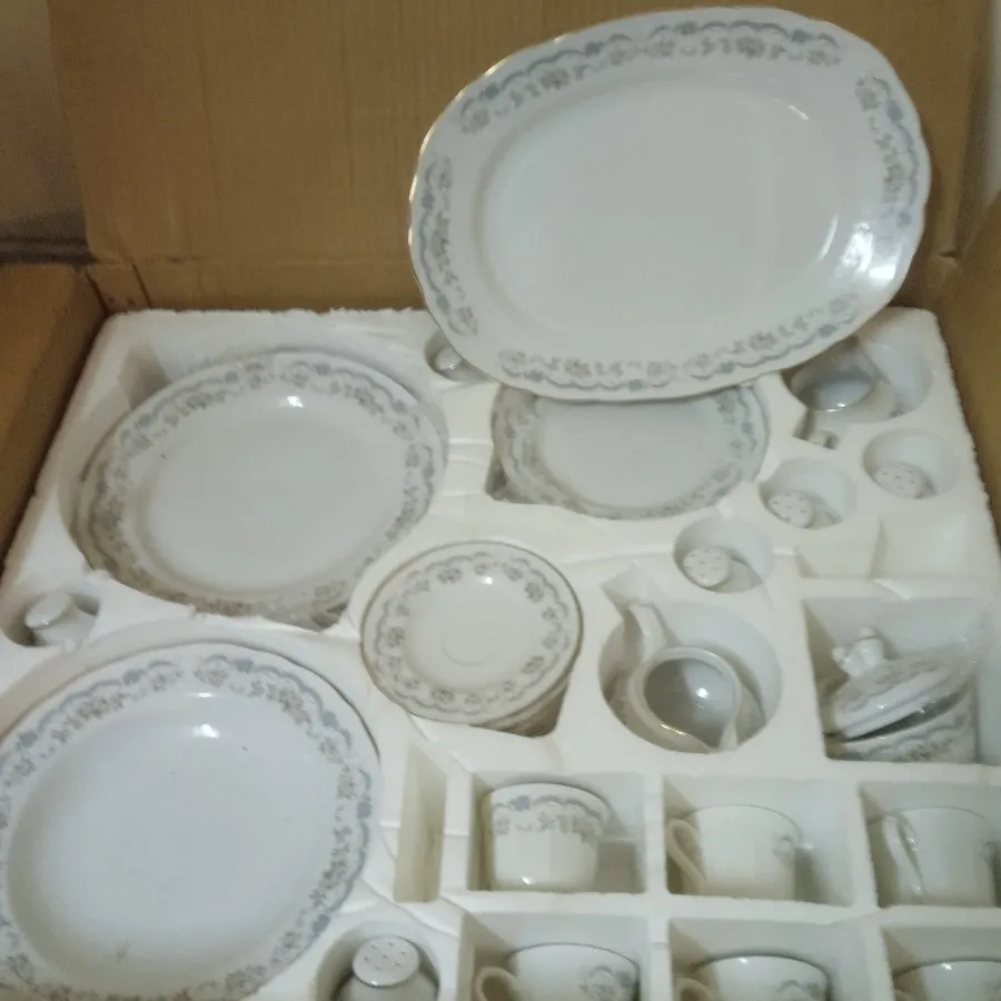 سرویس چینی حمید6نفره