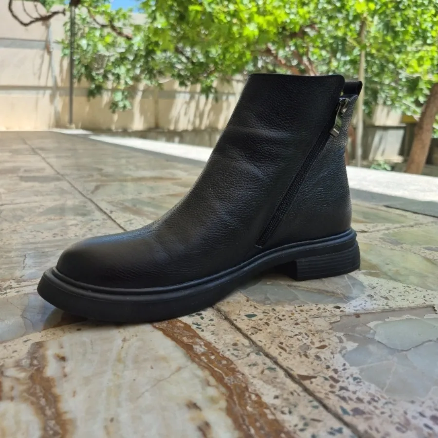 نیم بوت نوین چرم