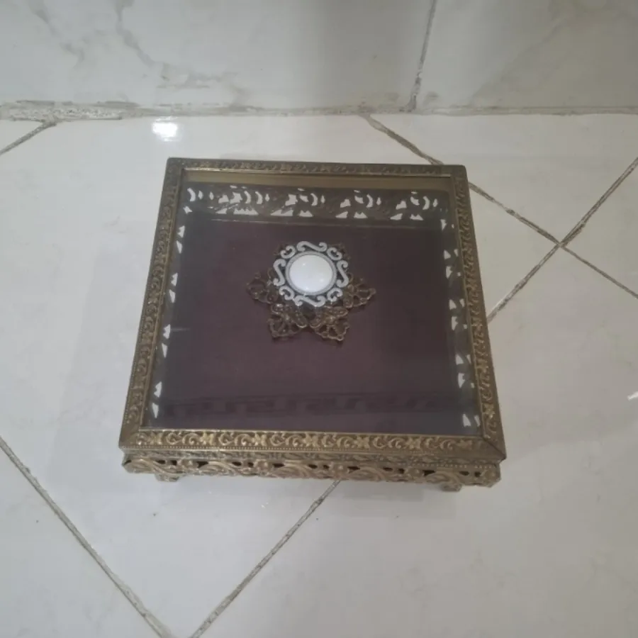 شکلات خوری