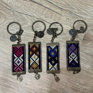 دسته کلید و دستبند سنتی