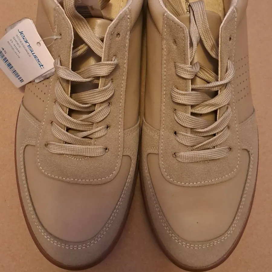 کفش مردانه jeanswest