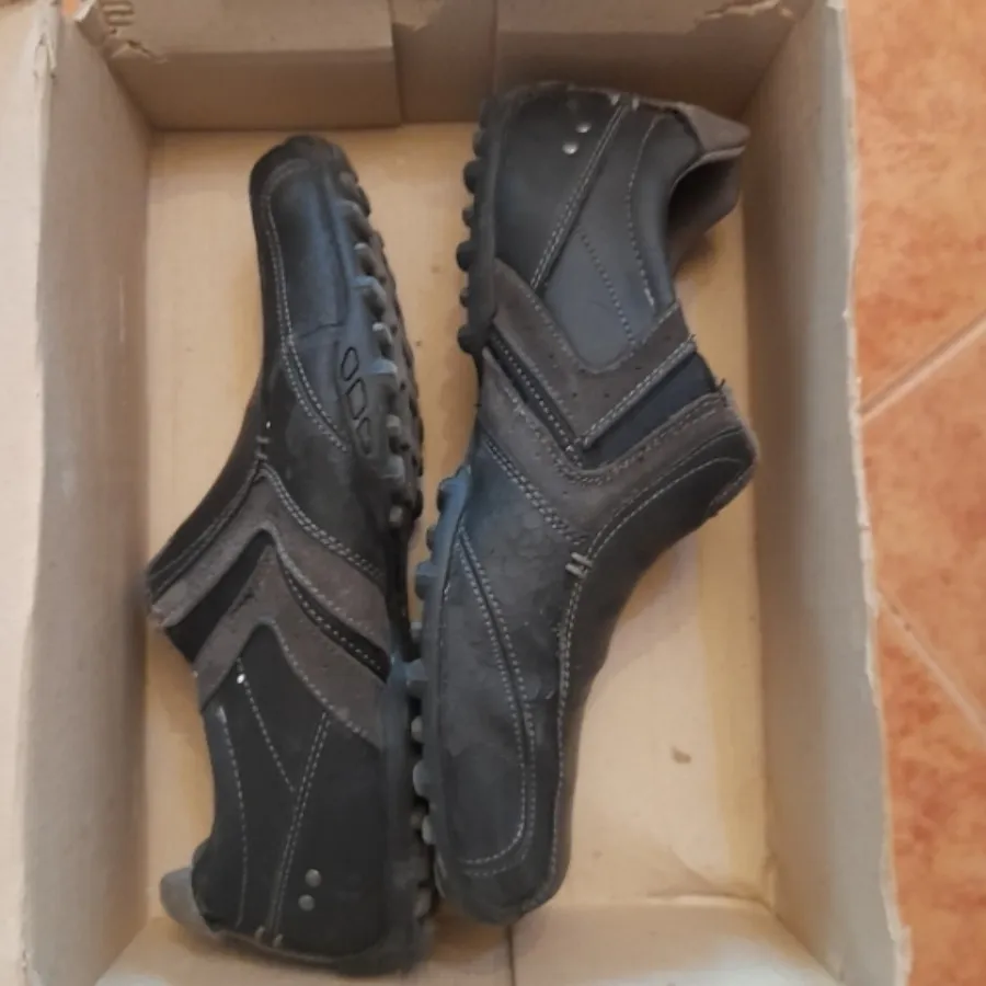 کفش اسکیچرز اورجینال
