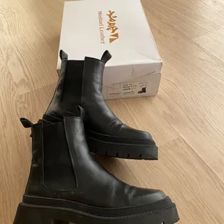 نیم بوت چرم مشهد