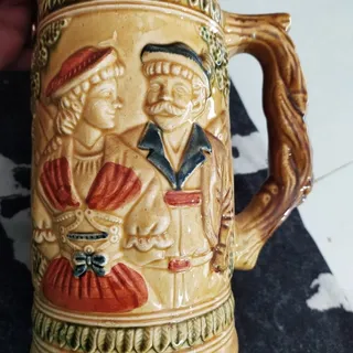 پارچ و لیوان سفالی قدیمی