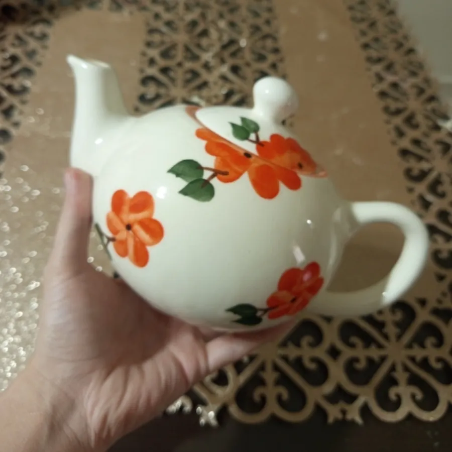 قوری نارنجی