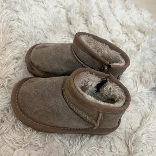 کفش بچگانه خارجی مدل آگ