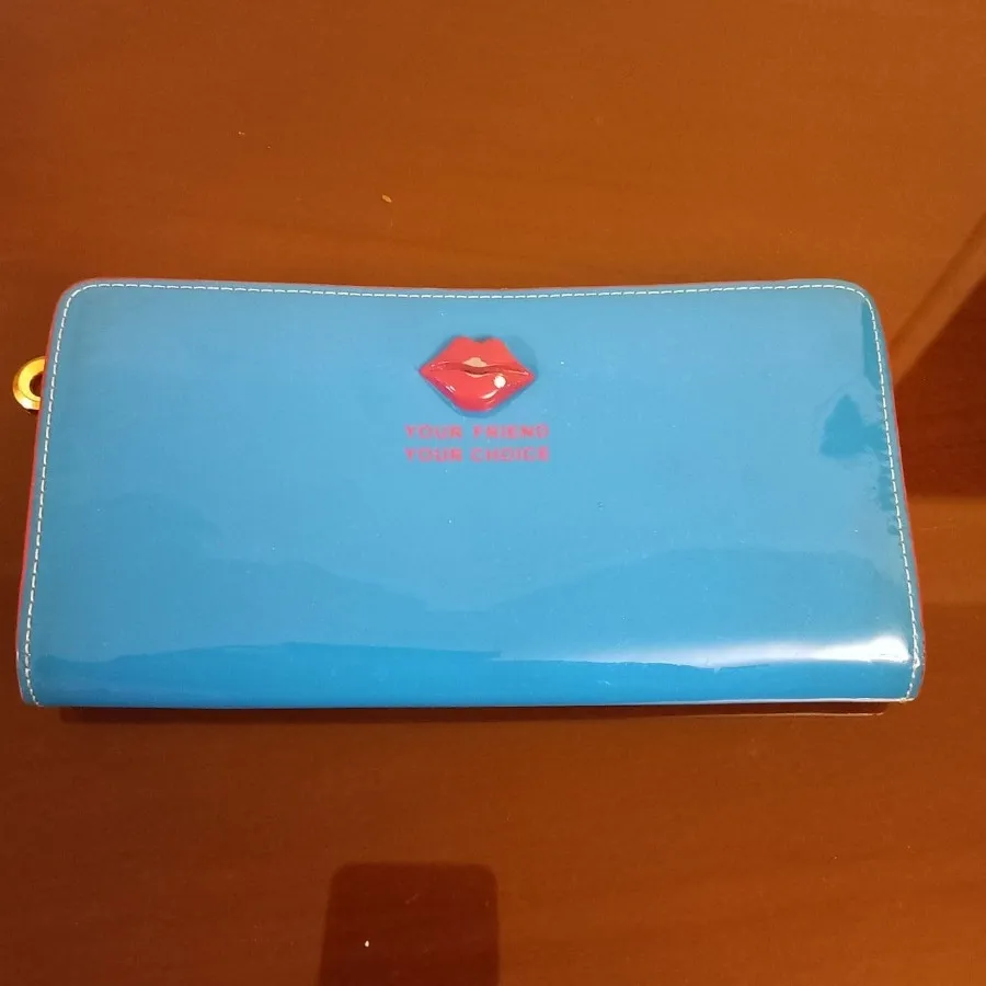 کیف پول زنانه