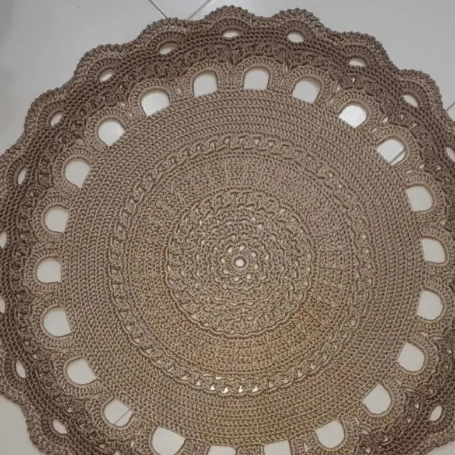 رومیزی، پادری، رومبلی