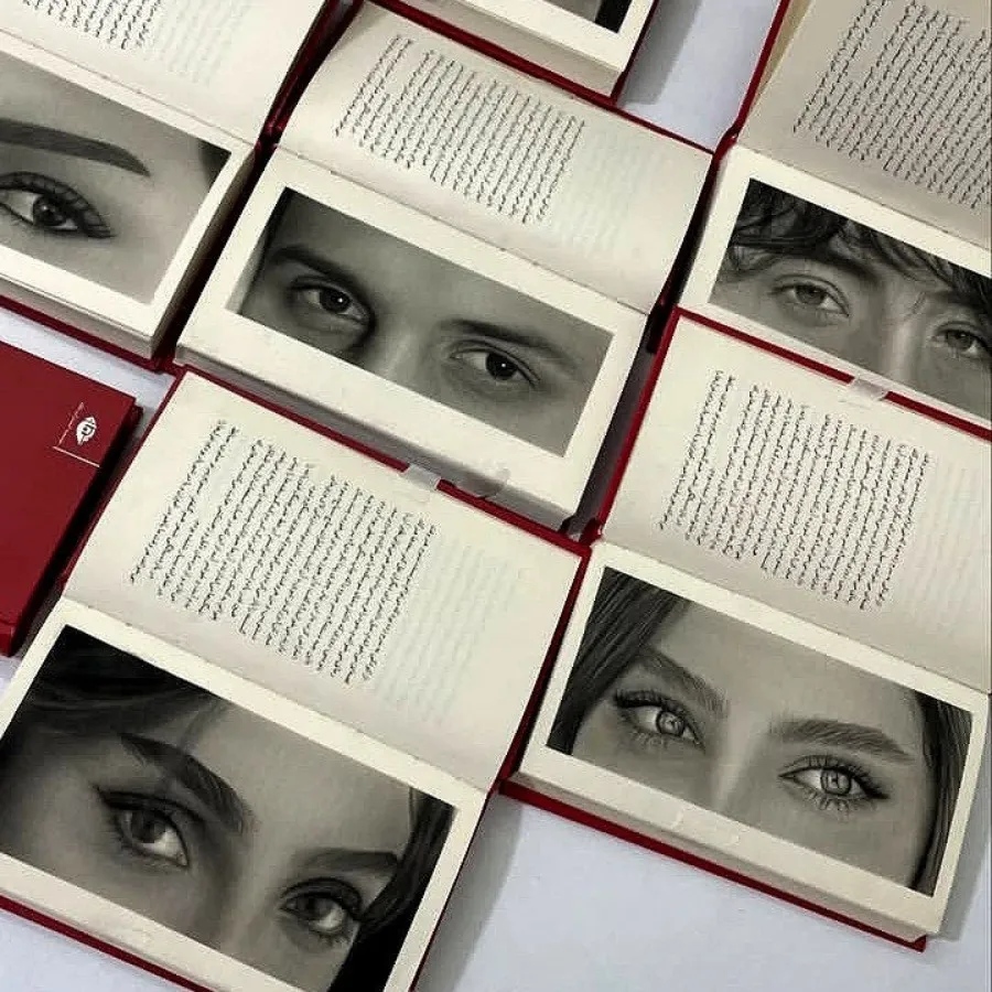 طراحی چشم داخل کتاب