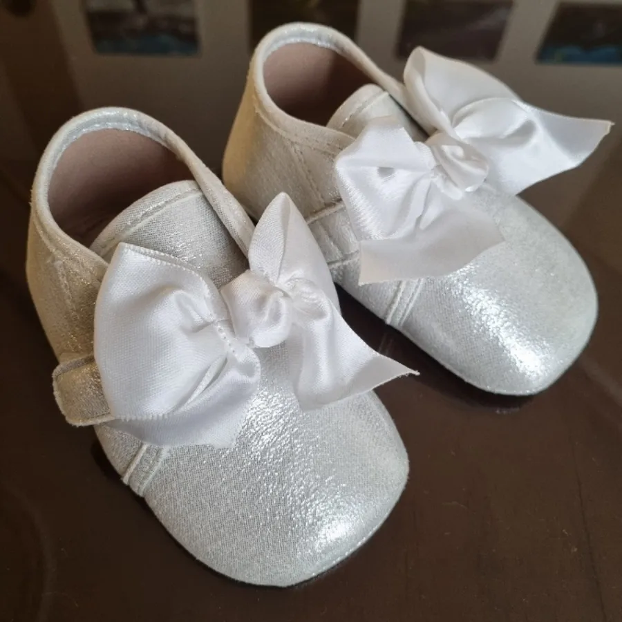 کفش بچگانه cozy cub