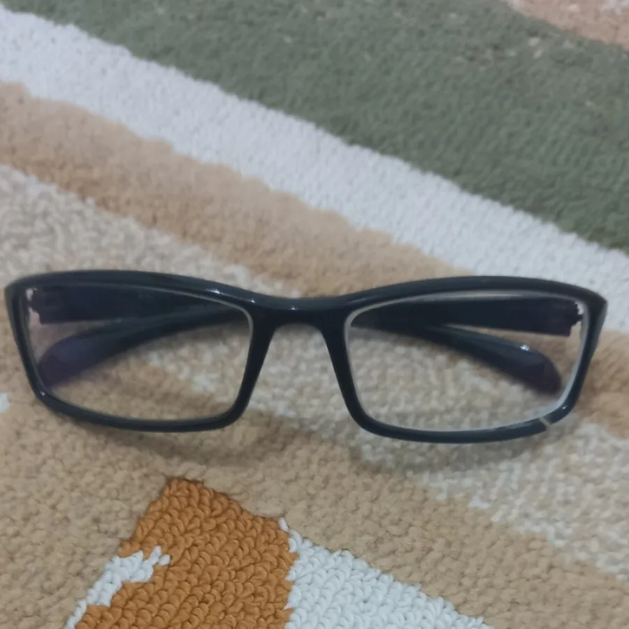 عینک طبی