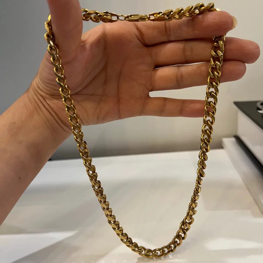 گردنبند کارتیر