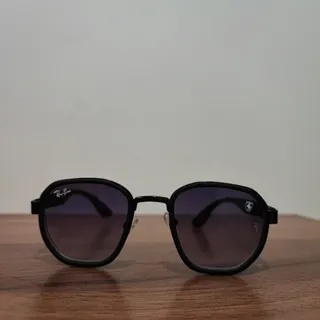 عینک آفتابی