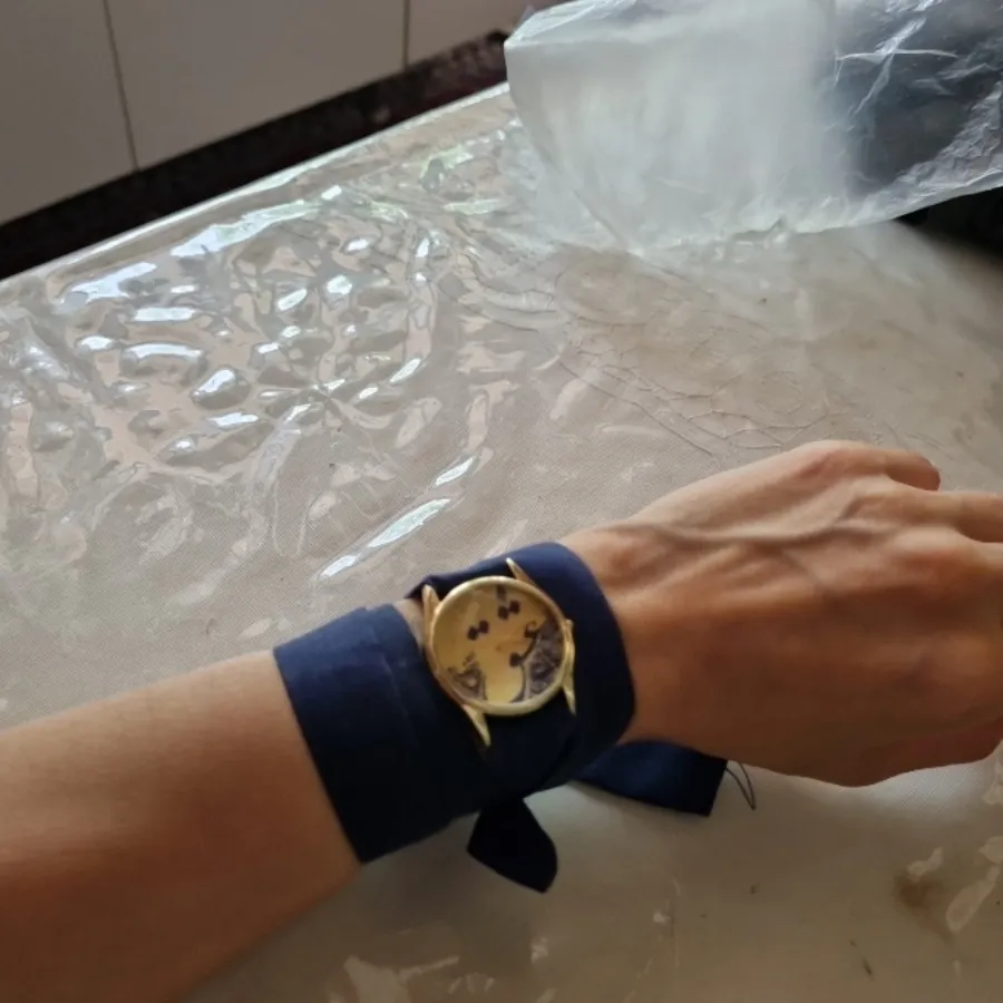 ساعت بند پارچه ای عشق