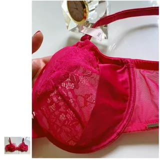 Raspberry Lilian Plunge B