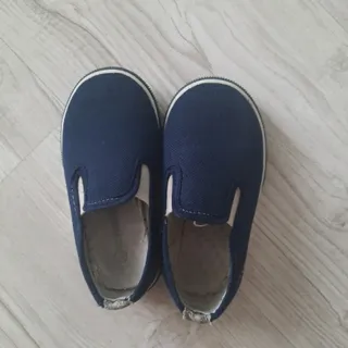 کفش بچگانه السی واکیکی