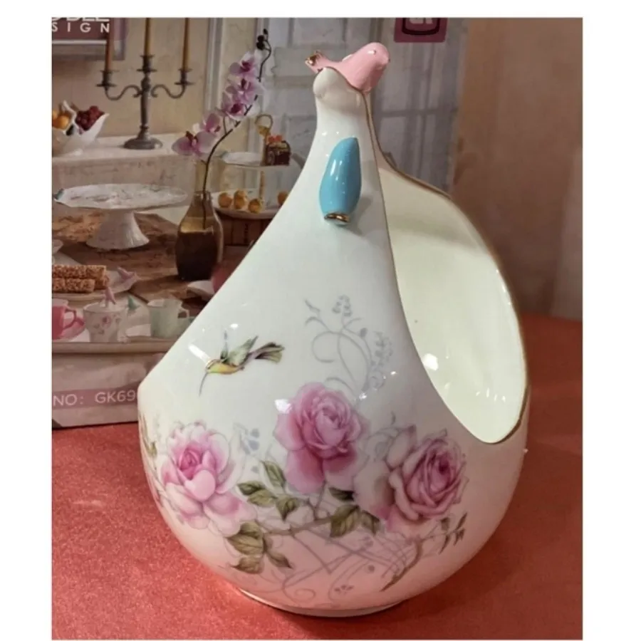 شکلاتخوری گلدکیش نوبل