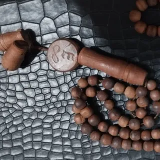 گردنبند چوب
