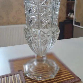 گلدان پایه بلند کریستال