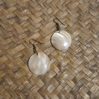 گوشواره صدف طبیعی