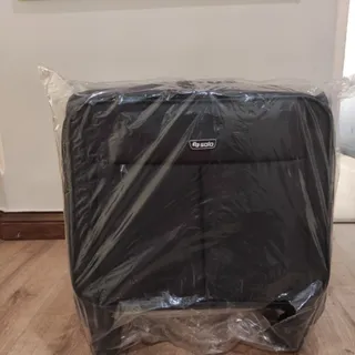 چمدان داخل کابین کاملا نو
