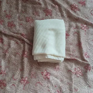 شال کرم قشنگ