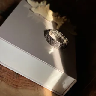 دستبند کشی سیاه قلم پازلی