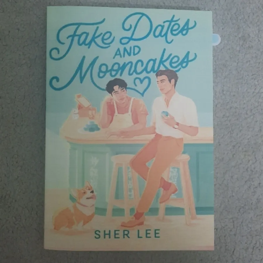 Fake date and mooncake