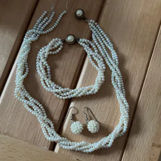 سرویس مروارید پرورشی