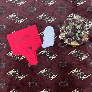 جوراب توکرک و شورت گنی