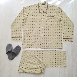 لباس راحتی