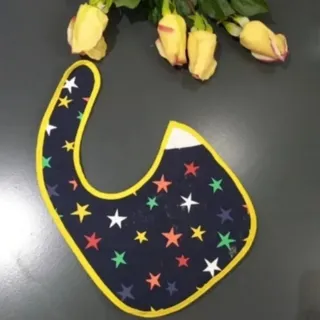 پیشبند نوزاد