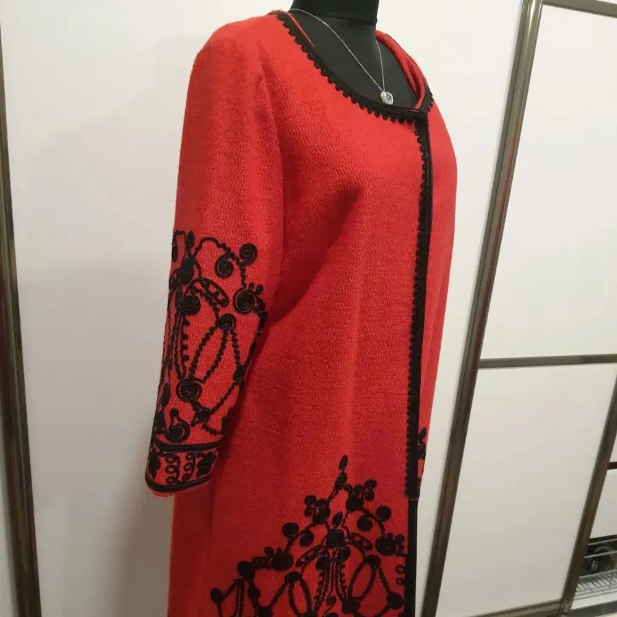 D & G